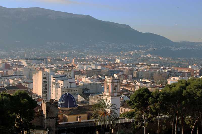  Las asociaciones asisten al primer Consejo de Participación Vecinal del otoño con un buen número de propuestas de mejora para los barrios de Dénia 