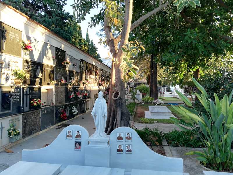  El Ajuntament de Dénia acondiciona el cementerio municipal y monta un dispositivo especial para el acceso de visitantes con motivo de Tots Sants 