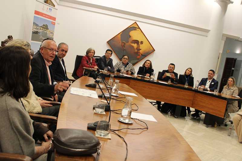 Representantes de la Asociación Hotelera y Turística de Colombia visitan Dénia para conocer ...