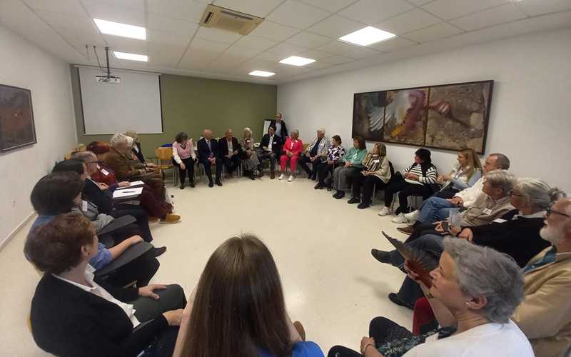   El nuevo cónsul general de Alemania visita Dénia 