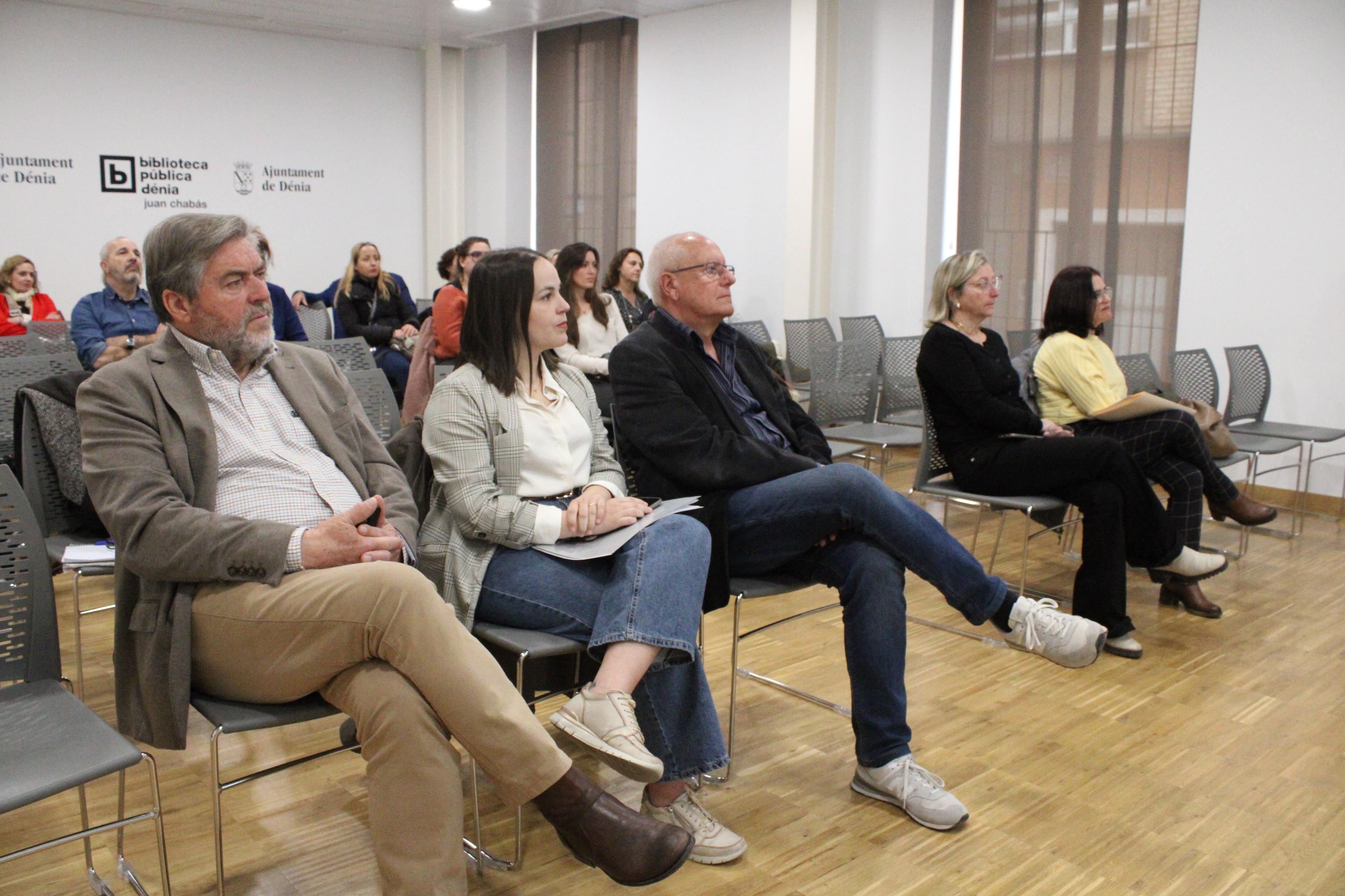 Dénia avanza en igualdad, inclusión y cohesión social entre las personas residentes con la a...