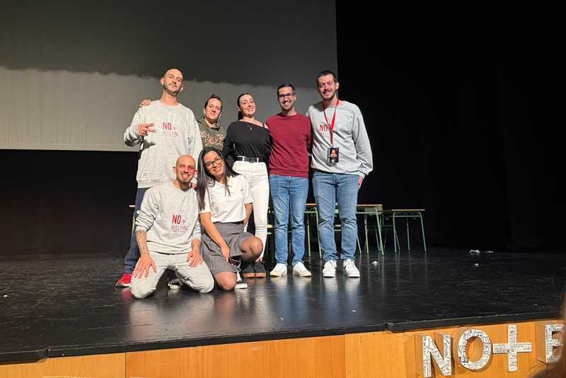  Más de 800 estudiantes participan en el musical educativo “No + Bullying” 