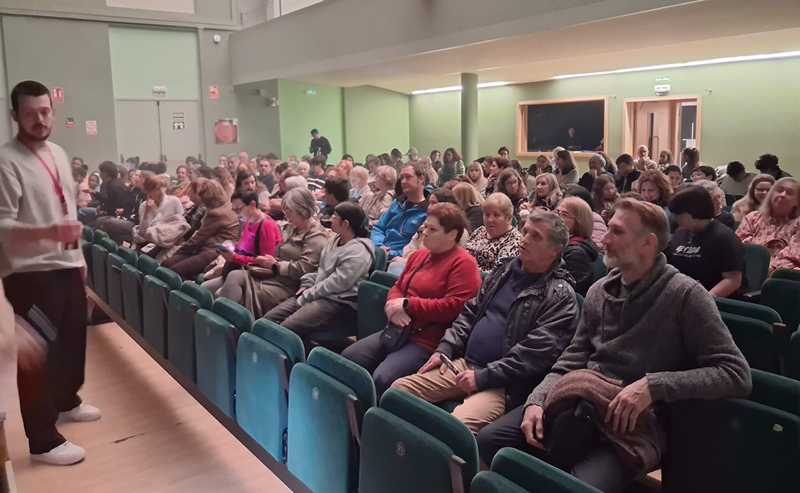  Más de 800 estudiantes participan en el musical educativo “No + Bullying” 