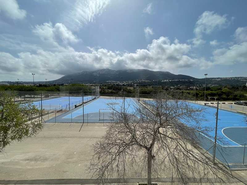  Dénia estrena la última pista de Madrigueres y completa la renovación integral del recinto deportivo 