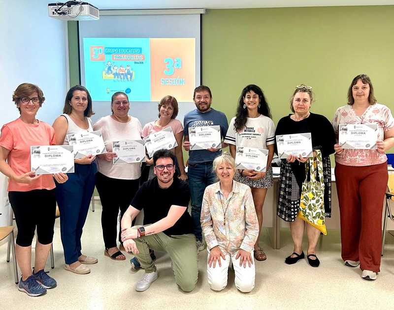 Finaliza la 3.ª edición del grupo educativo para familias, un espacio de apoyo y reflexión s...