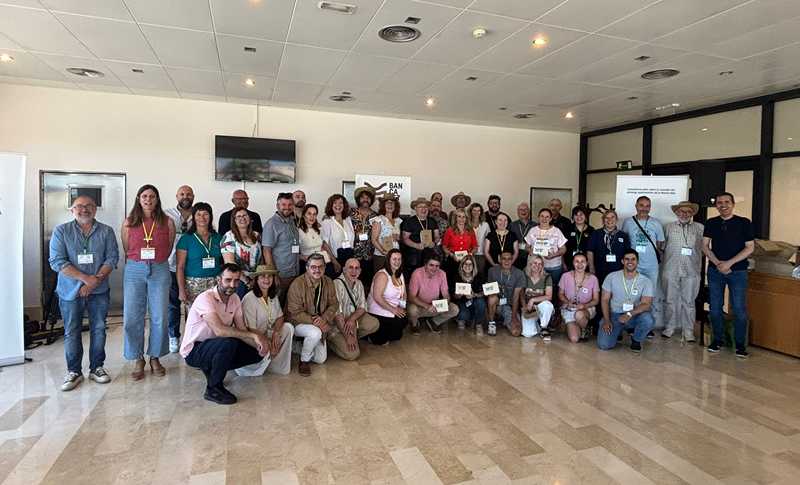 Participantes en el primer Encuentro Bancalet