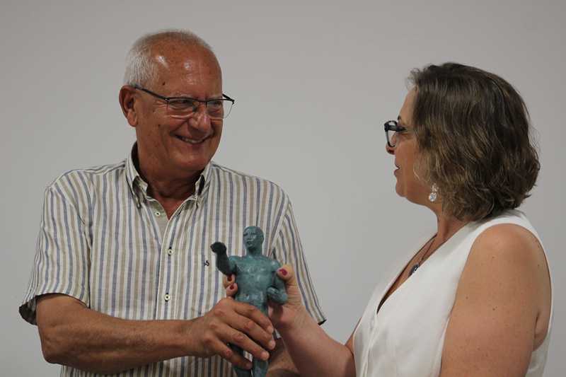  Iolanda Corella, premiada enguany, denuncia la precarietat que patix l’educació permanent d...
