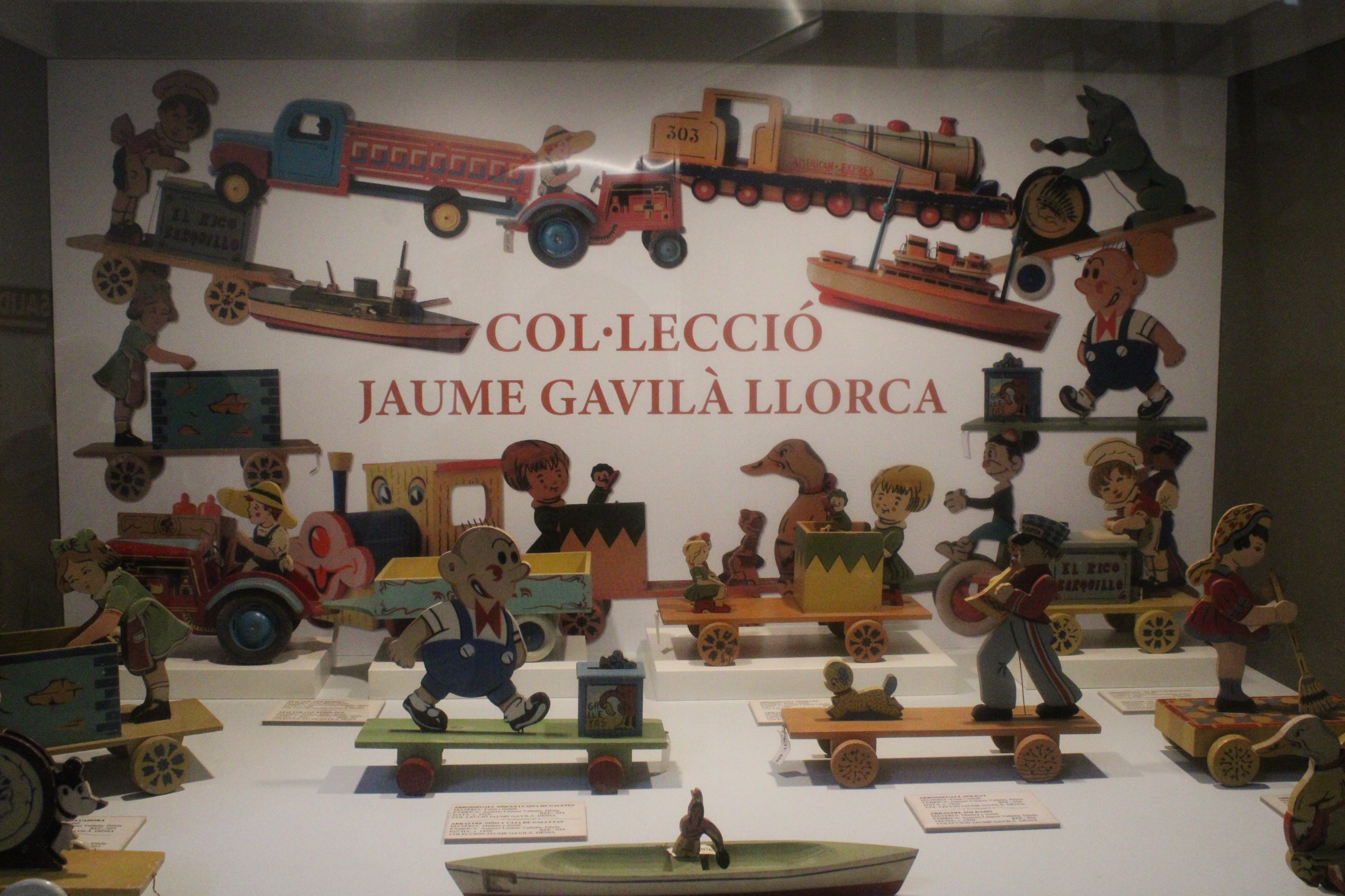  El Museo de los Juguetes de Dénia exhibe piezas de la colección del emblemático restaurador dianense Jaime Gavilà Llorca cedidas temporalmente por la familia 