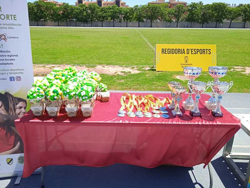  Dénia convoca las becas individuales para jóvenes deportistas del año 2026 