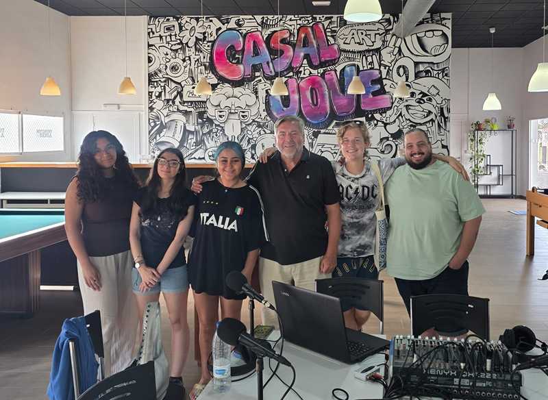  ‘Pòdcast Jove’ vuelve a convertirse en el altavoz de la juventud en Dénia en su segunda temporada 