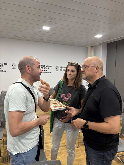  Paco Alonso alaba la buena salud del mercado de Dénia ante un panorama nada alentador