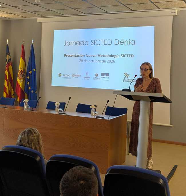  Dénia presenta la nova metodologia del programa de qualitat turística SICTED en una jornada...